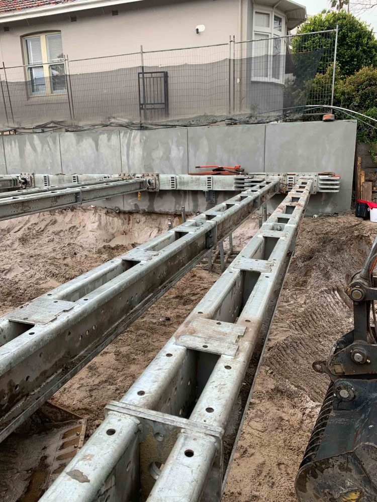 Shore_Brace_400_B_2022