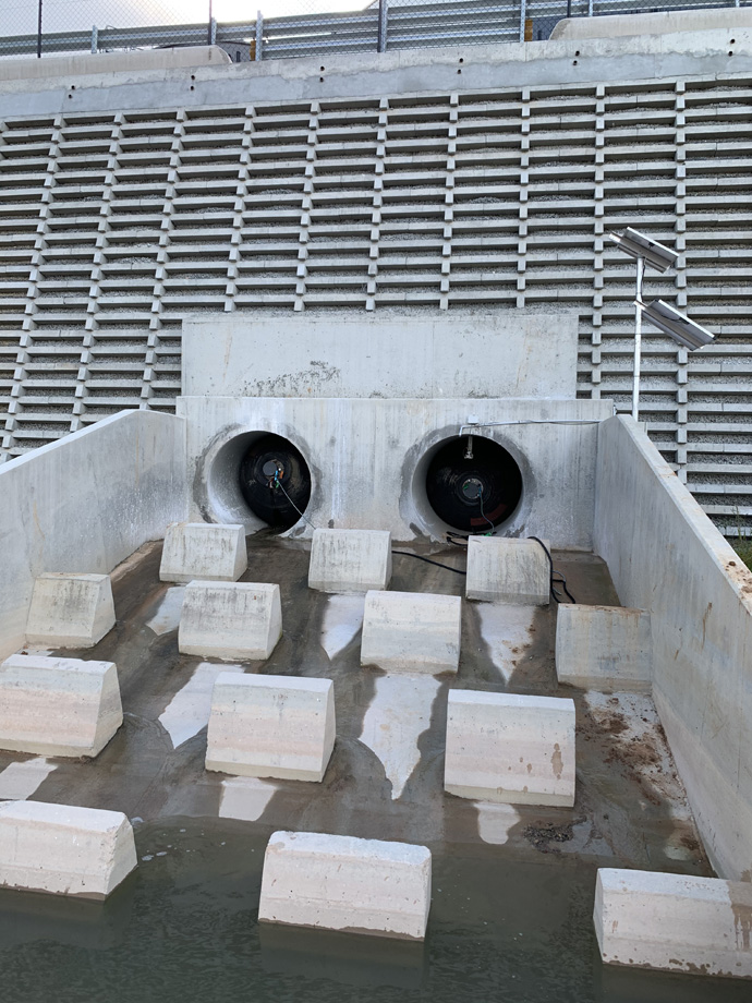 Stromwater line test plugs