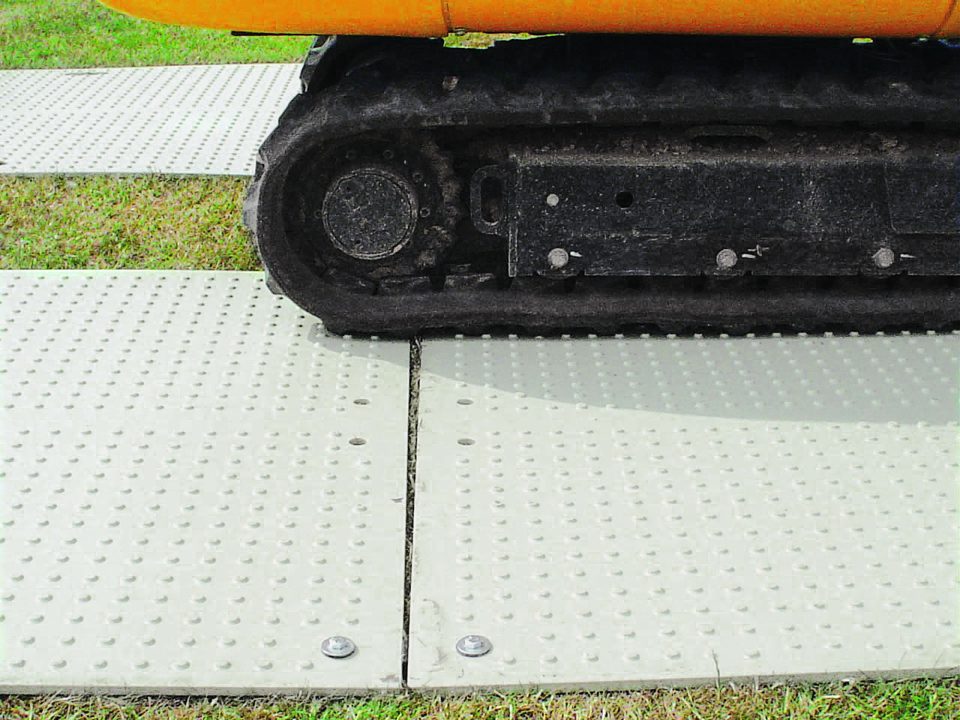 Trak Mats Ground Protection Units Shore Hire