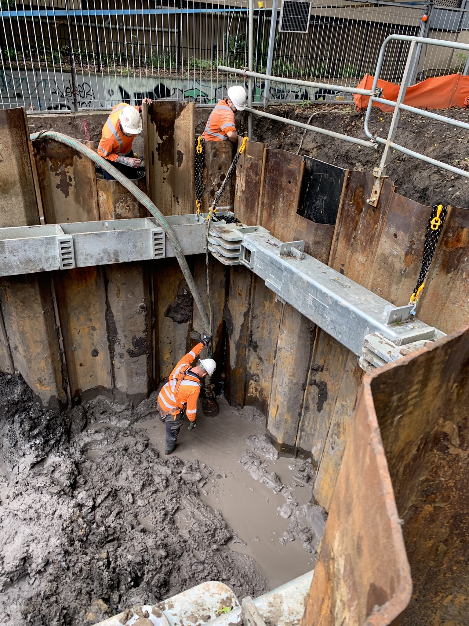 Shore Brace 400 Hydraulic Bracing System Shore Hire